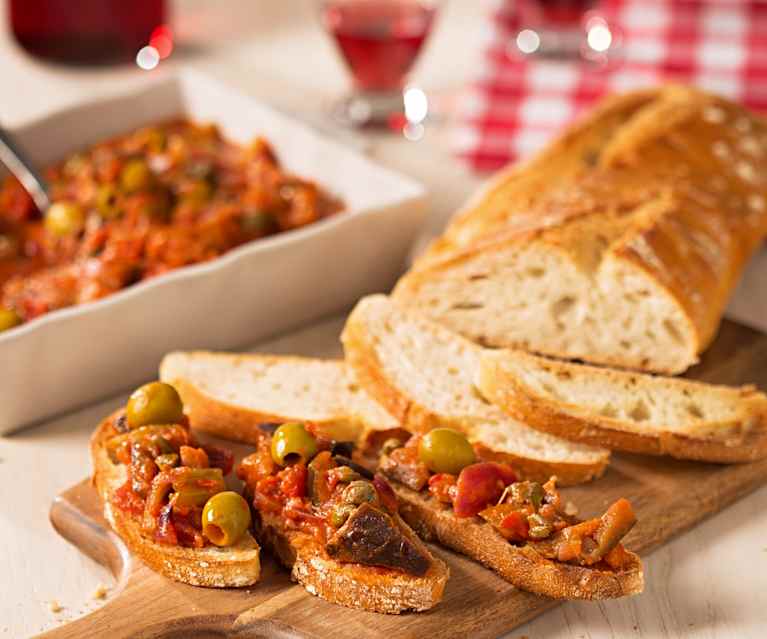 Bruschetta de caponata siciliana Bruschetta de caponata siciliana