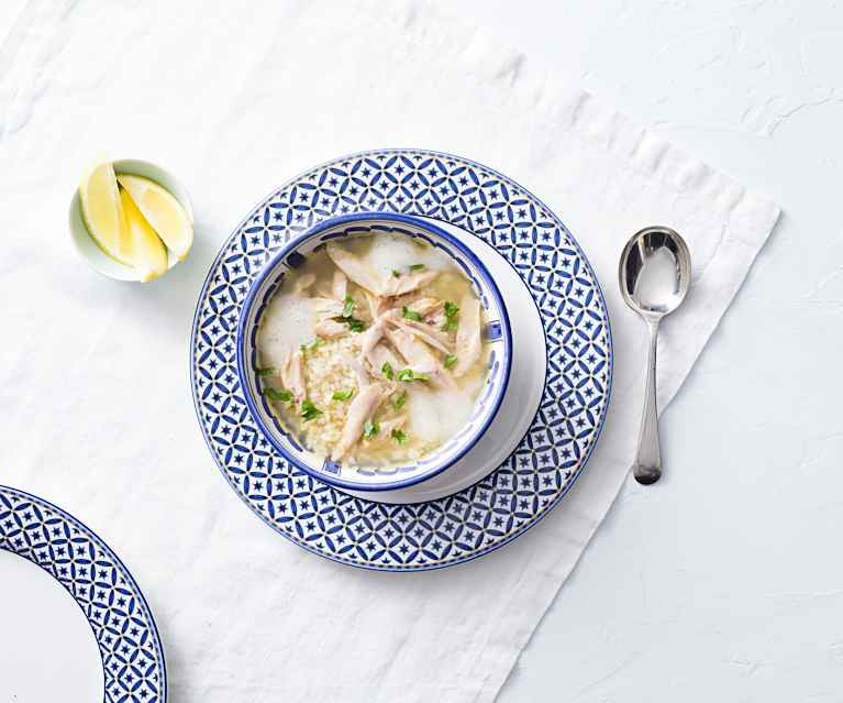 Sopa de pollo, huevo y limón (Avgolemono) Sopa de pollo, huevo y limón (Avgolemono)