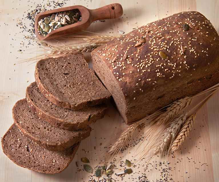 Pane ai cereali con i semi Pane ai cereali con i semi