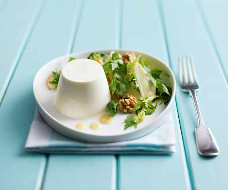 Gorgonzola panna cotta with pear & walnut salad Gorgonzola panna cotta with pear & walnut salad