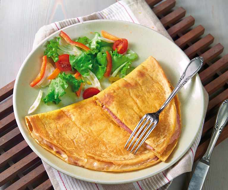 Omelette, cotto e formaggio (senza uova) Omelette, cotto e formaggio (senza uova)