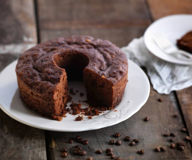 Bolo de Chocolate com Nozes. My Cafe 