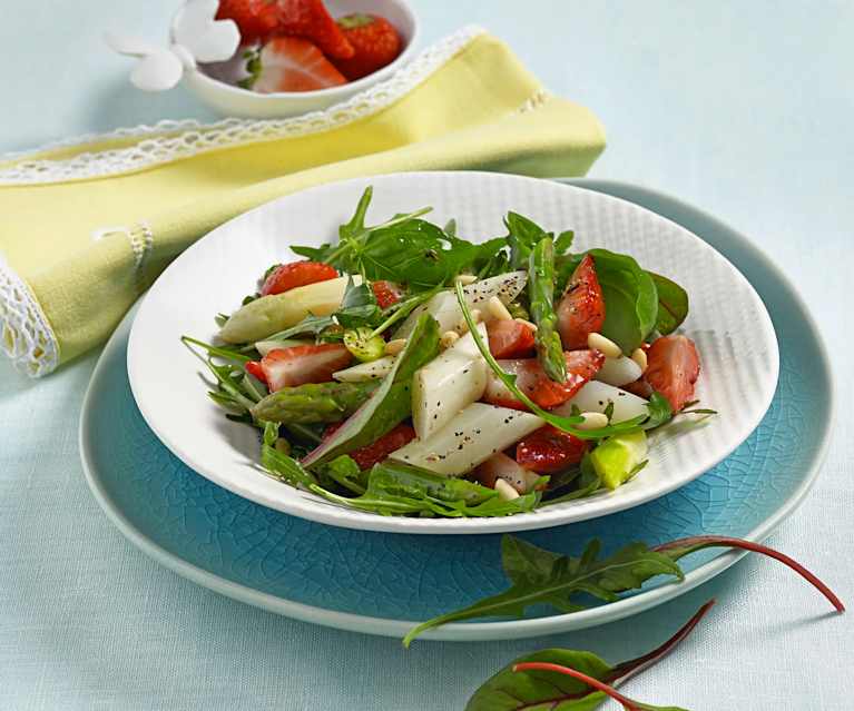 Asperges et fraises en salade Asperges et fraises en salade