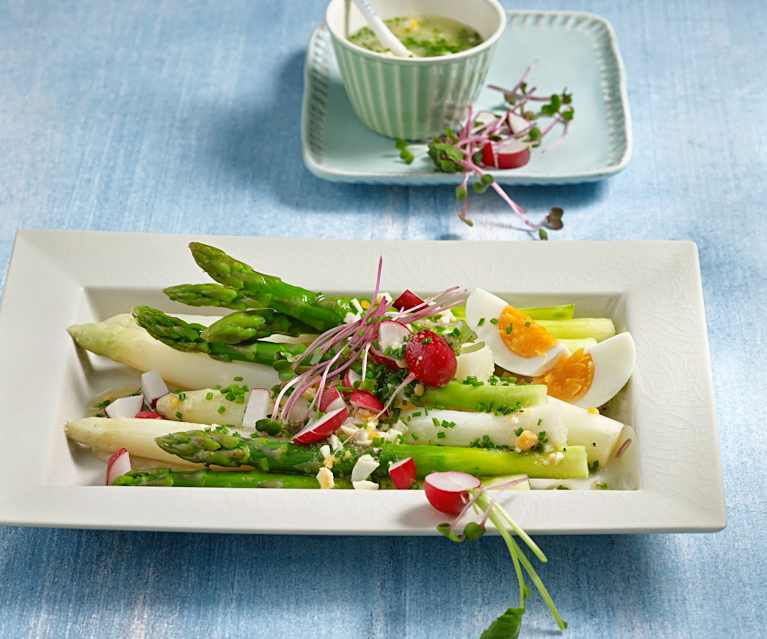 Spargel mit Eier-Vinaigrette Spargel mit Eier-Vinaigrette