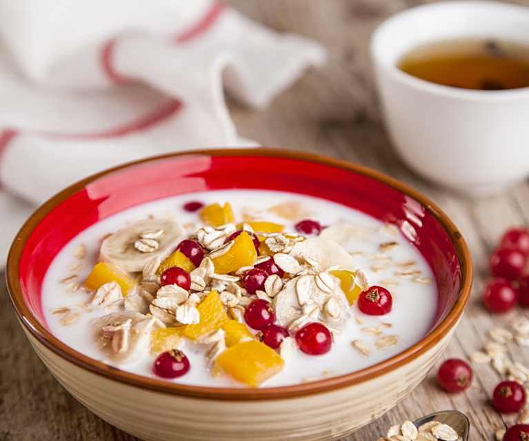 Havermoutpap met vers fruit Havermoutpap met vers fruit