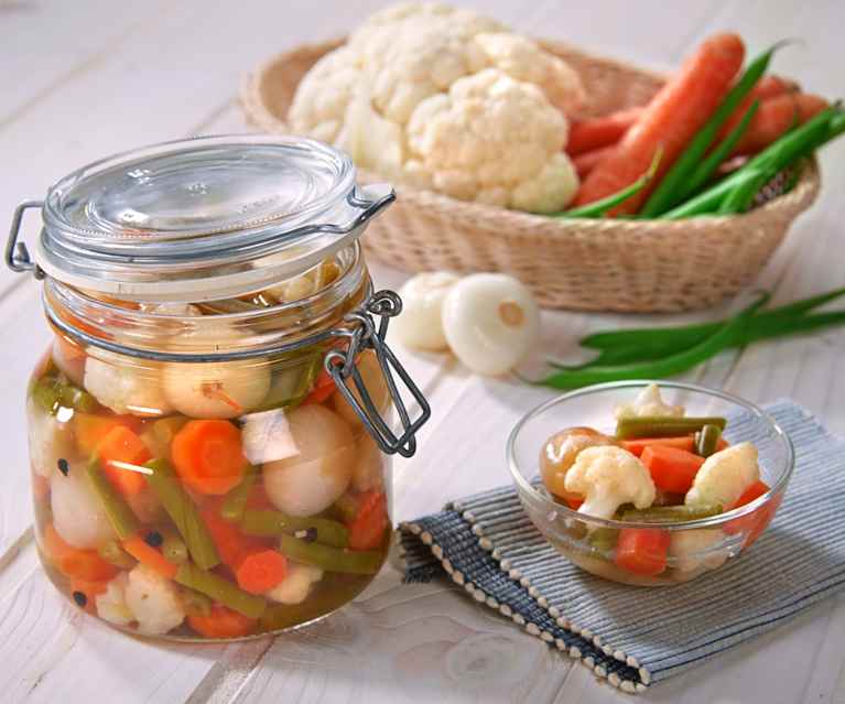 Jardinera de verduras en vinagre Jardinera de verduras en vinagre