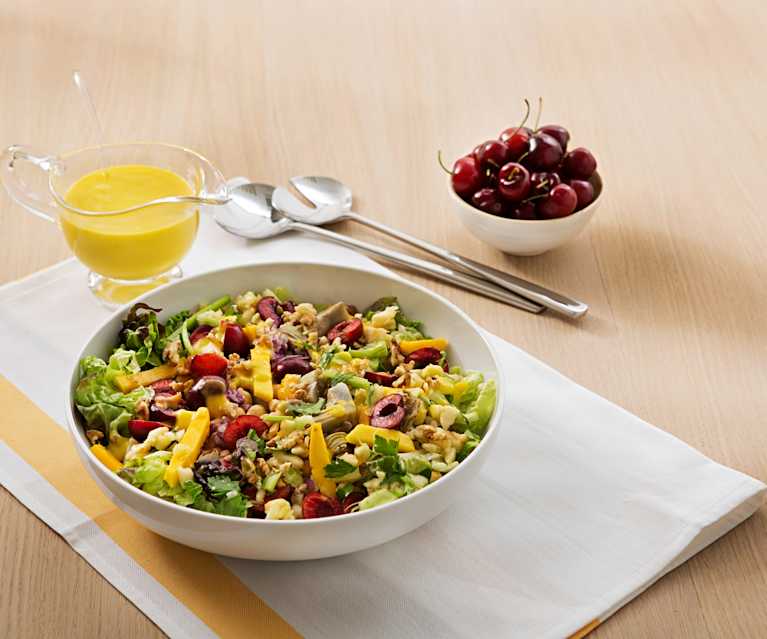 Ensalada detox con cerezas Ensalada detox con cerezas