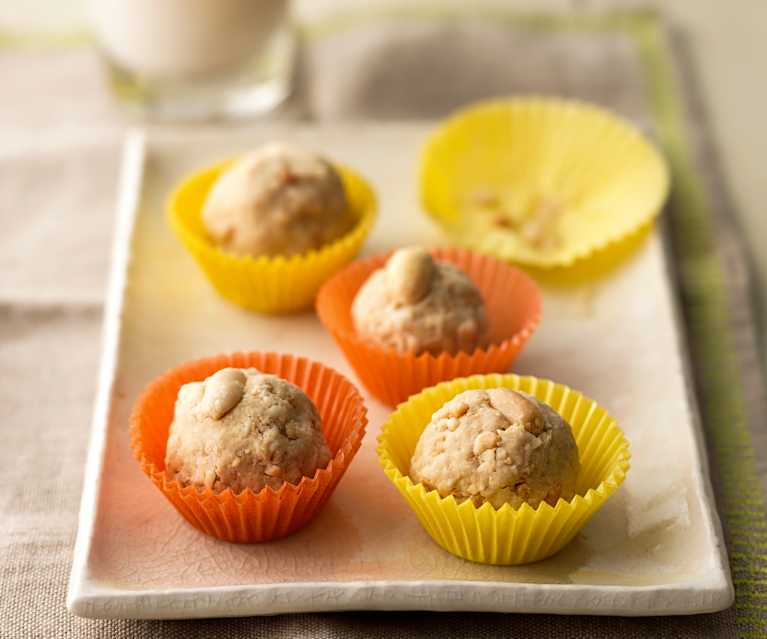 Peanut Butter Protein Balls Peanut Butter Protein Balls