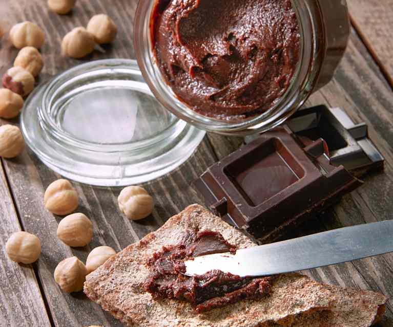 Untable de chocolate y avellanas Untable de chocolate y avellanas
