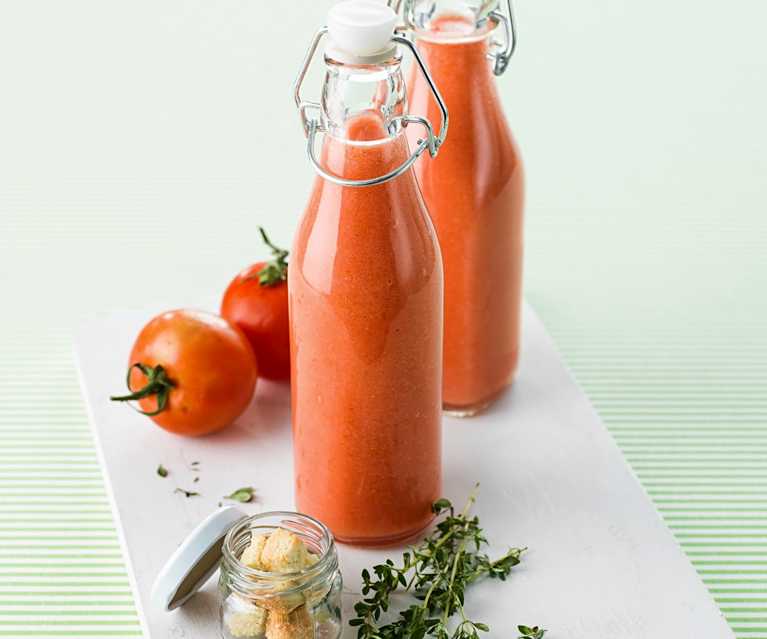 Gaspacho de tomate e melancia Gaspacho de tomate e melancia
