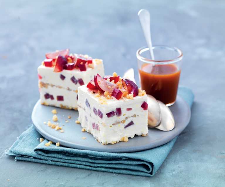 Parfait glacé aux raisins et aux noix Parfait glacé aux raisins et aux noix