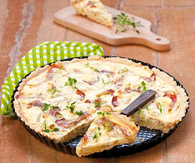 Tarta z szynką i fasolką szparagową Tarta z szynką i fasolką szparagową