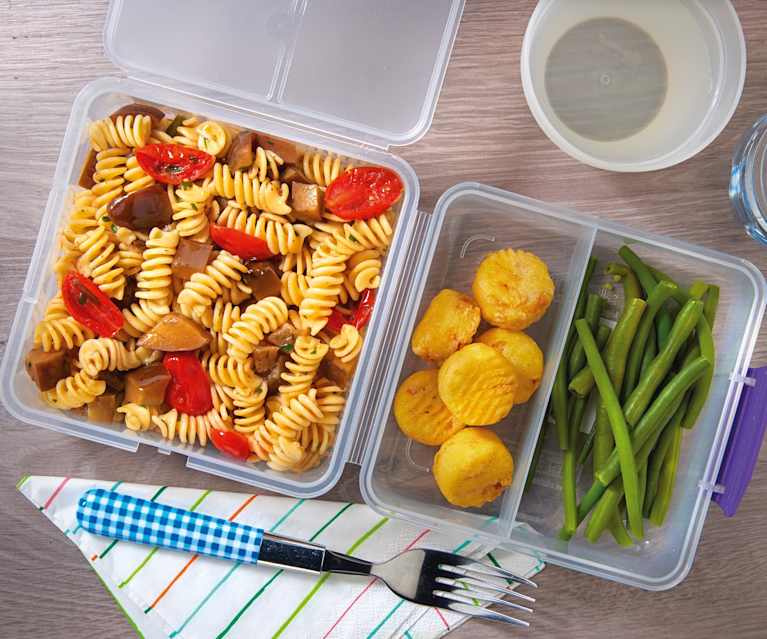 Fusilli con melanzane al funghetto Fusilli con melanzane al funghetto