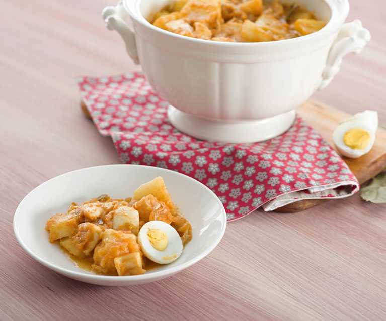 Guiso de sepia con patatas Guiso de sepia con patatas