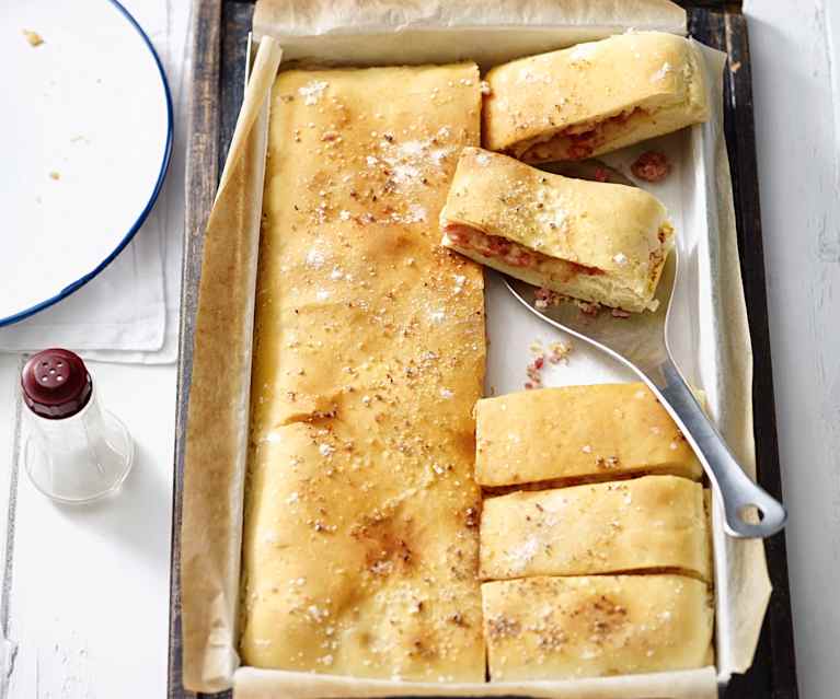 Focaccia mit Salsiccia Focaccia mit Salsiccia