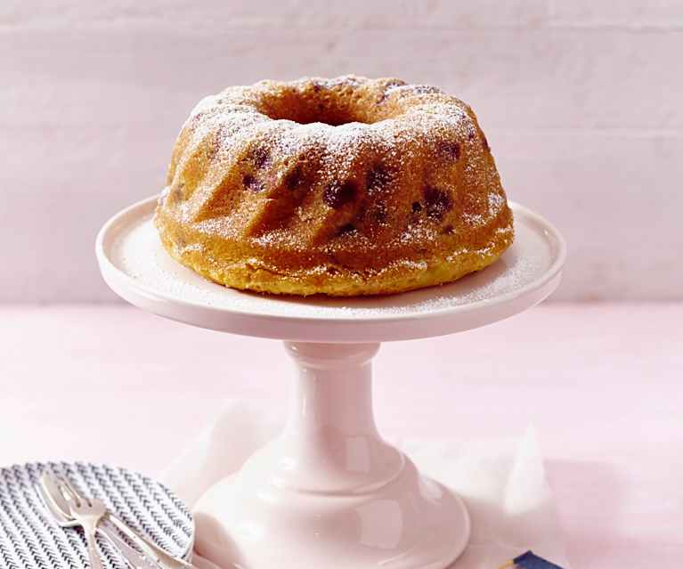 Kirsch-Marzipan-Gugelhupf aus dem Varoma Kirsch-Marzipan-Gugelhupf aus dem Varoma