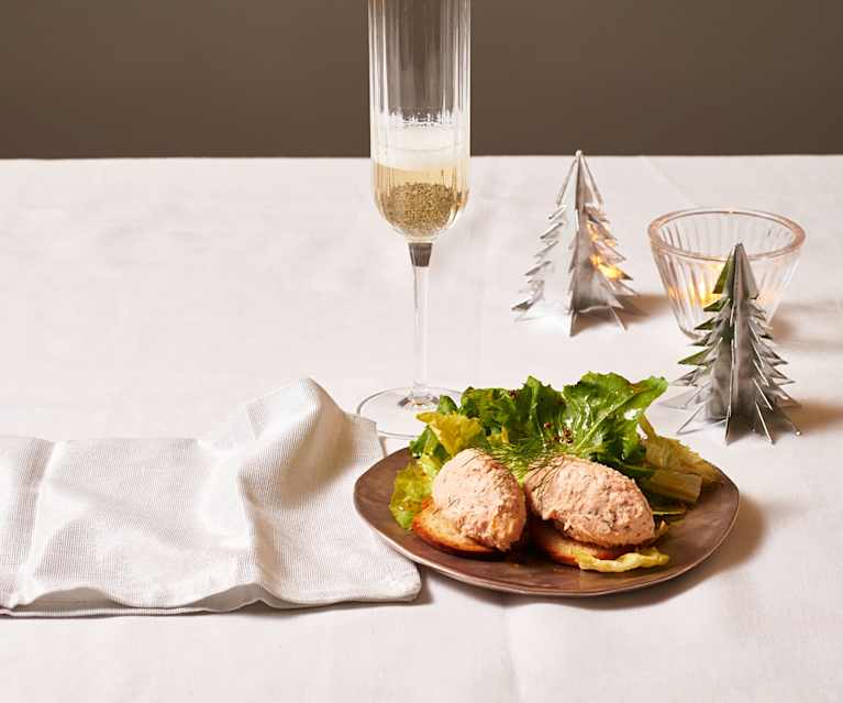 Lachscreme mit Endiviensalat Lachscreme mit Endiviensalat