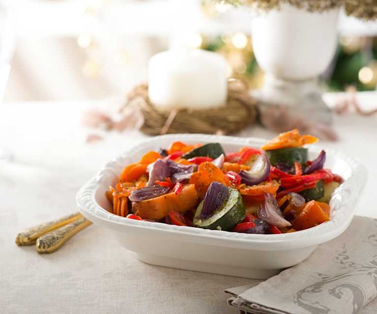 Guarnición de verduras con hierbas provenzales Guarnición de verduras con hierbas provenzales