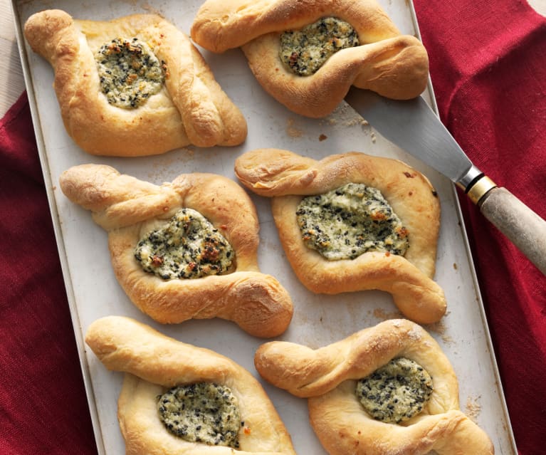 Fatayer with cheese and mint