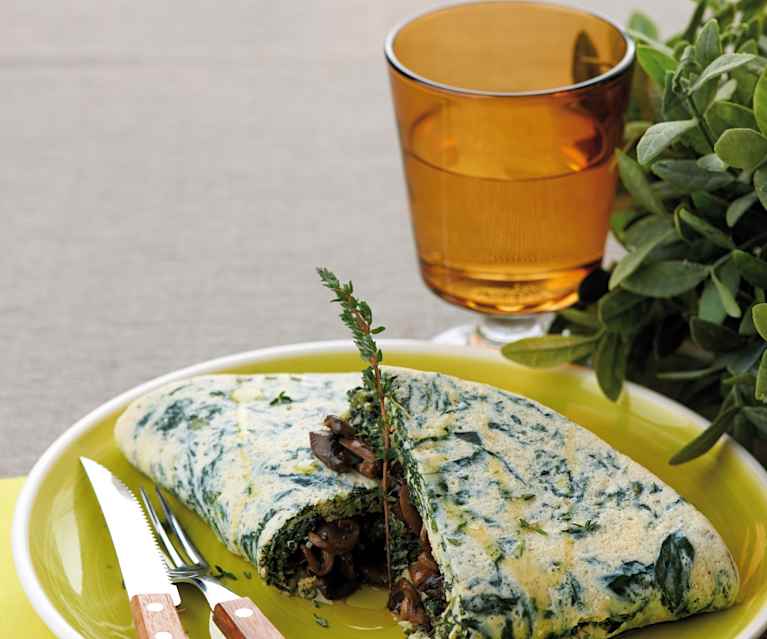 Omelette de claras con espinacas y champiñones Omelette de claras con espinacas y champiñones