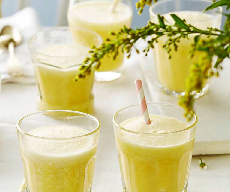 Ananas-Orangen-Shake Ananas-Orangen-Shake