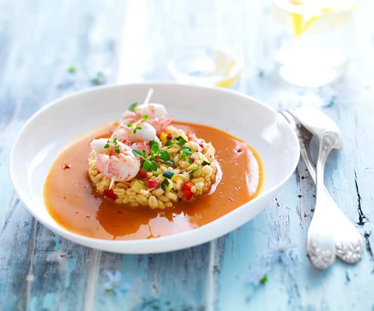 Brochette de langoustines et leur bisque, blé aux petits légumes