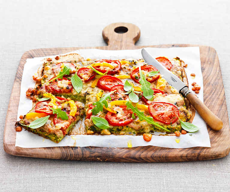 Pizza aux légumes du soleil et basilic Pizza aux légumes du soleil et basilic