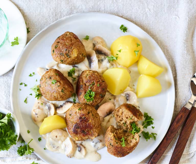 Köttbullar mit Pilzsauce - Cookidoo® – the official Thermomix® recipe ...