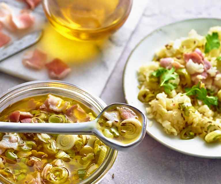 Bacon-Kümmel-Dressing zu Kohlsalaten Bacon-Kümmel-Dressing zu Kohlsalaten