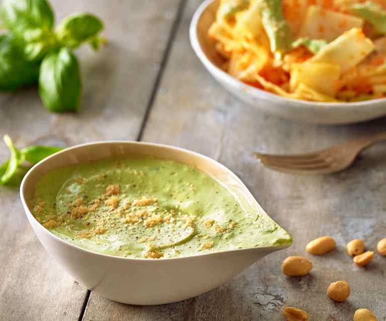 Avocado-Erdnuss-Dressing Avocado-Erdnuss-Dressing