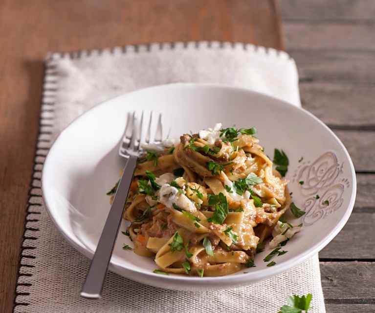 Tagliatelle z wołowiną i gorgonzolą Tagliatelle z wołowiną i gorgonzolą