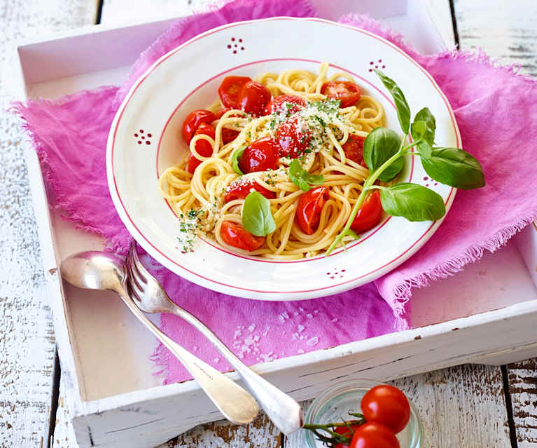 Spaghettini aglio, olio e pomodorini Spaghettini aglio, olio e pomodorini