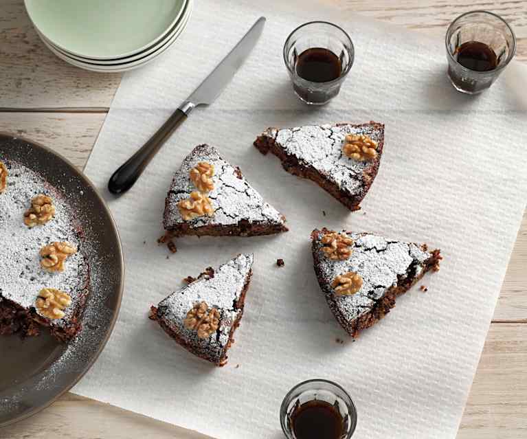 Bizcocho de chocolate y nueces Bizcocho de chocolate y nueces