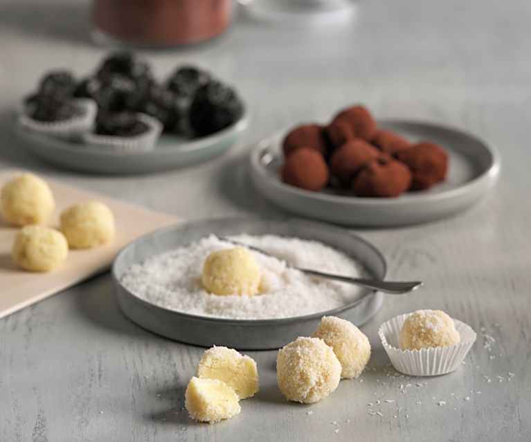 Trufas de chocolate blanco Trufas de chocolate blanco