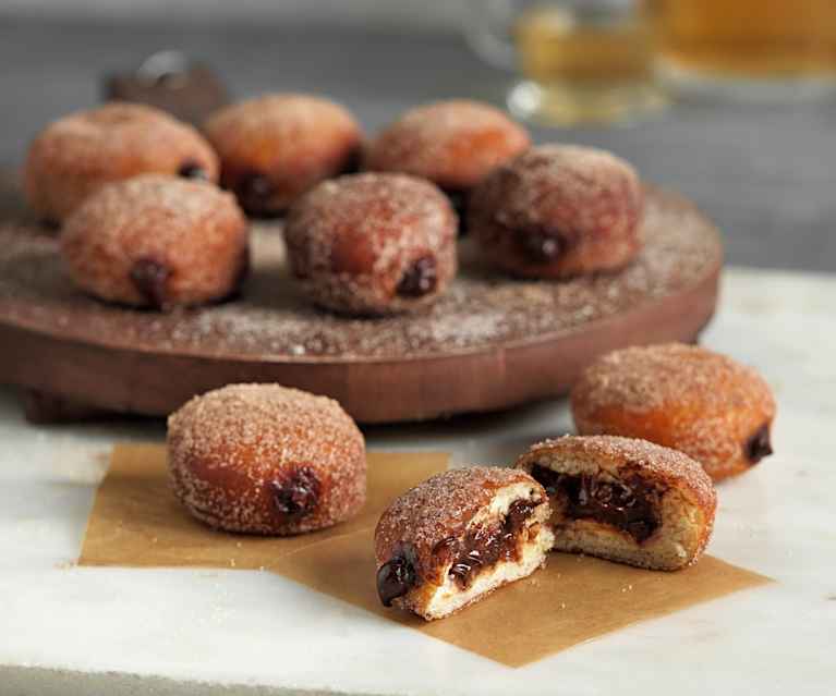 Berlinesas rellenas de chocolate a la canela Berlinesas rellenas de chocolate a la canela