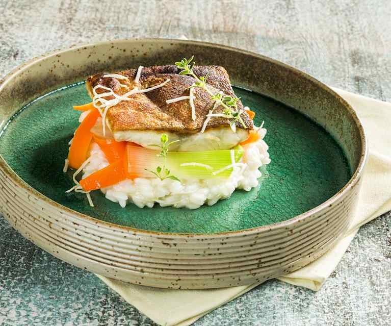 Saiblingsfilets auf Krenrisotto und Frühlingsgemüse Saiblingsfilets auf Krenrisotto und Frühlingsgemüse