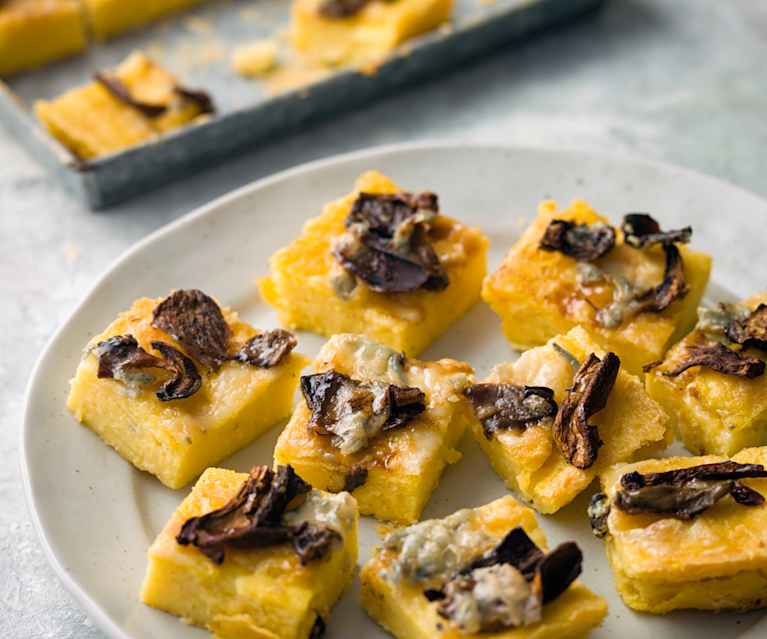 Polenta Squares with Gorgonzola and Porcini - Quadrotti di polenta con Gorgonzola e porcini Polenta Squares with Gorgonzola and Porcini - Quadrotti di polenta con Gorgonzola e porcini