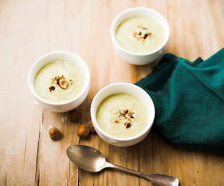 Crème de brocoli aux noisettes Crème de brocoli aux noisettes