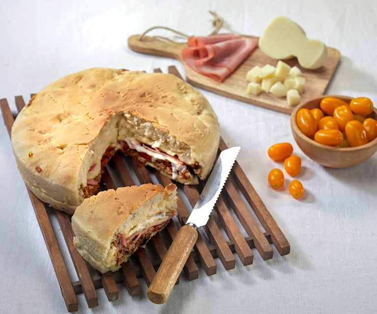 Pizzo Salentino con la gialletta Pizzo Salentino con la gialletta