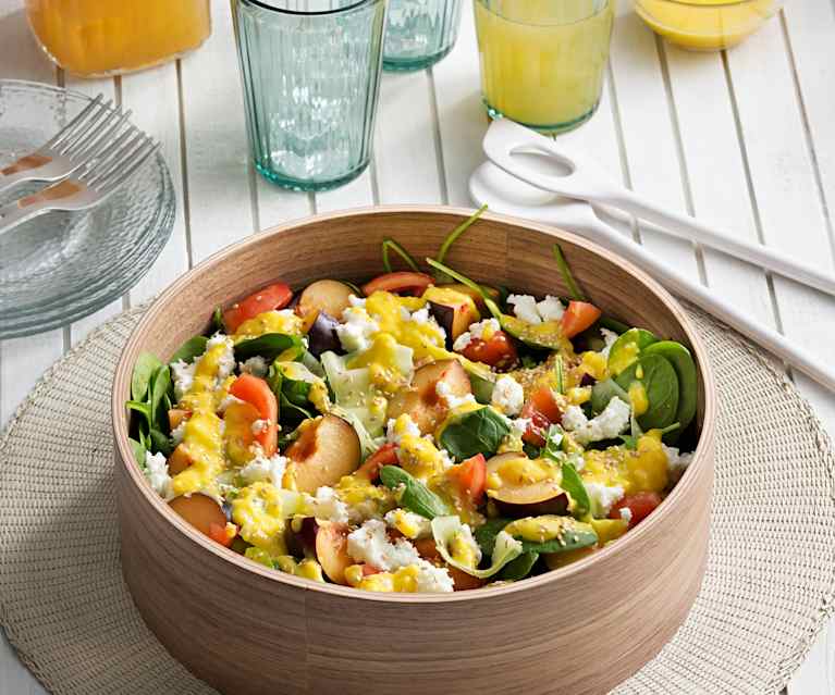 Ensalada de espinacas y ciruelas con vinagreta de mango Ensalada de espinacas y ciruelas con vinagreta de mango