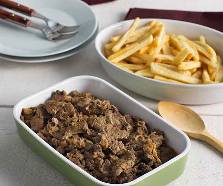 Hígado encebollado al vino de Jerez Hígado encebollado al vino de Jerez
