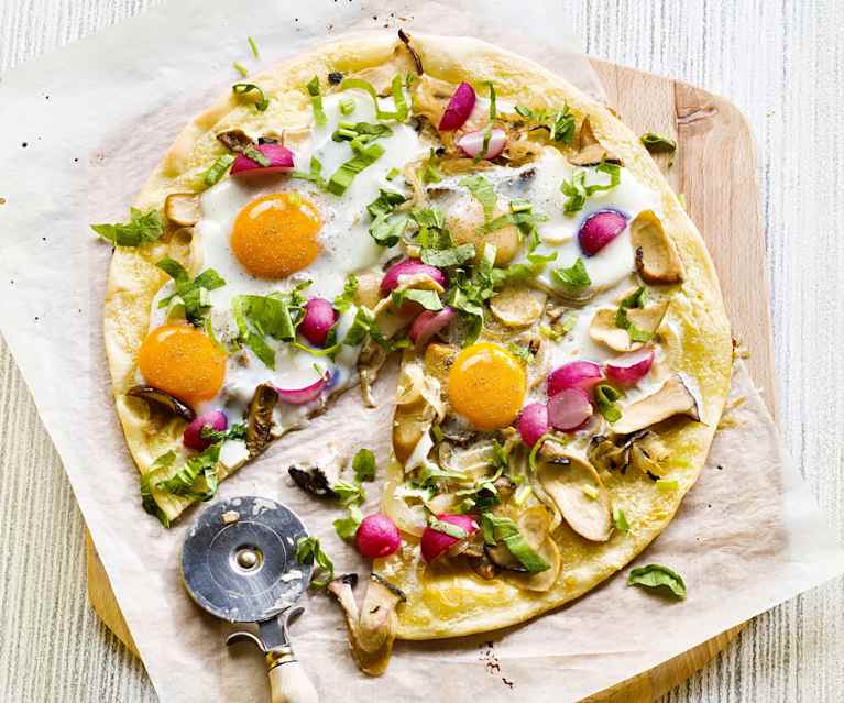 Frühlingsflammkuchen Frühlingsflammkuchen