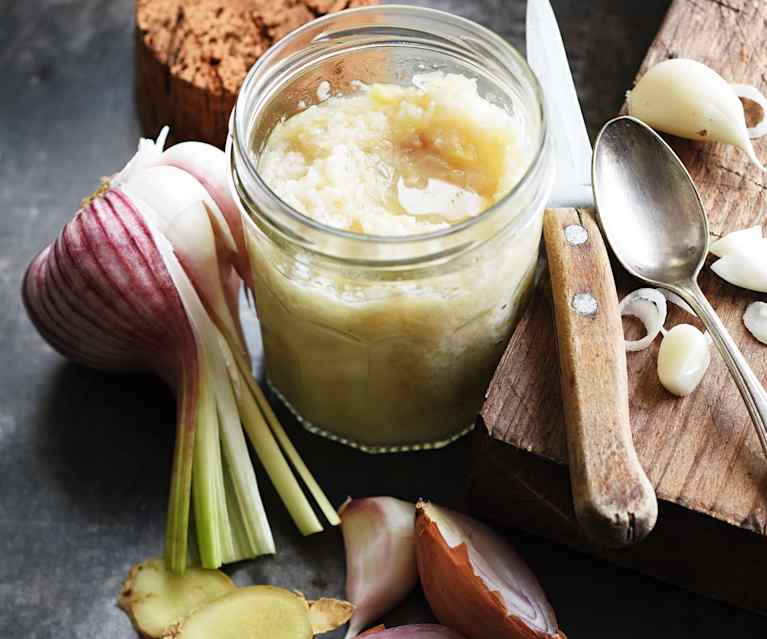 Pâte d'ail et d'échalote au gingembre Pâte d'ail et d'échalote au gingembre