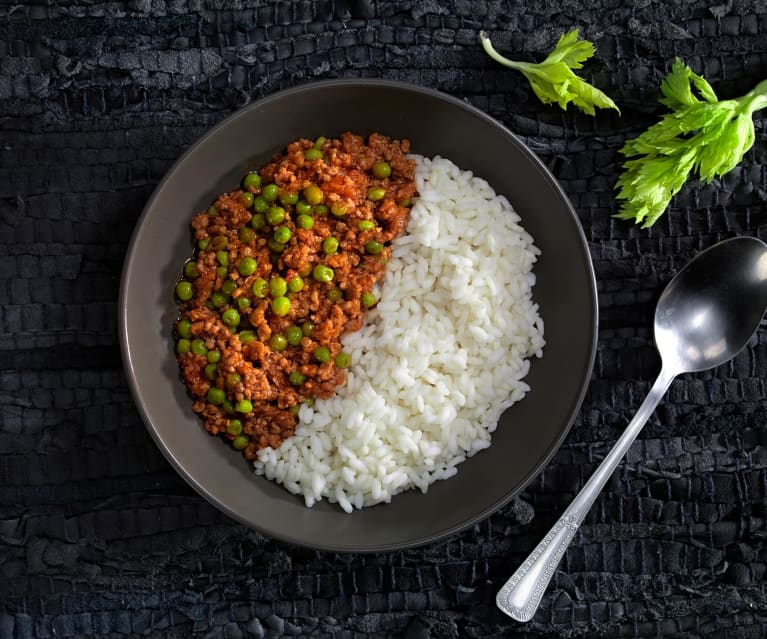 Riso con piselli e ragù Riso con piselli e ragù