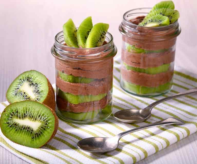 Mousse cioccolato e kiwi Mousse cioccolato e kiwi