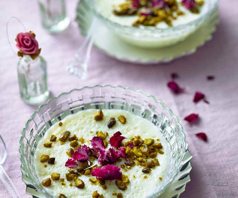 Mandlovo-pistáciový puding Mandlovo-pistáciový puding