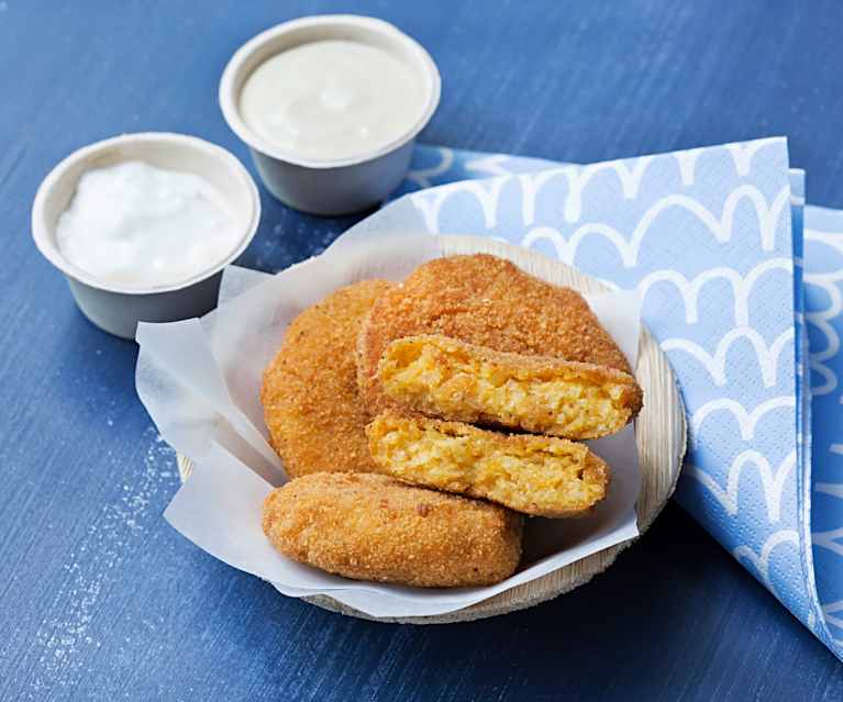 Nuggets veganos con salsa de mostaza y 'veganesa' Nuggets veganos con salsa de mostaza y 'veganesa'