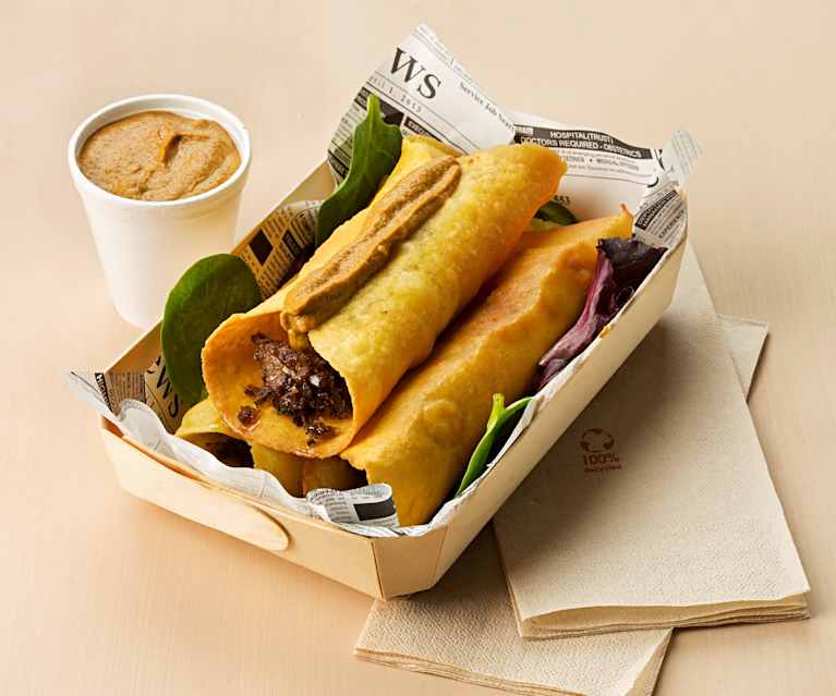 Tacos de pato con mole de mango Tacos de pato con mole de mango