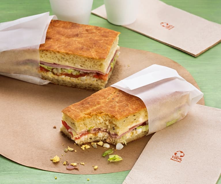 Focaccia rellena Focaccia rellena