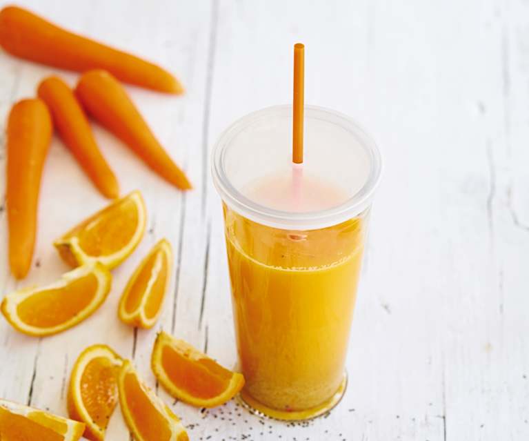 Sumo de laranja, cenoura e chia Sumo de laranja, cenoura e chia